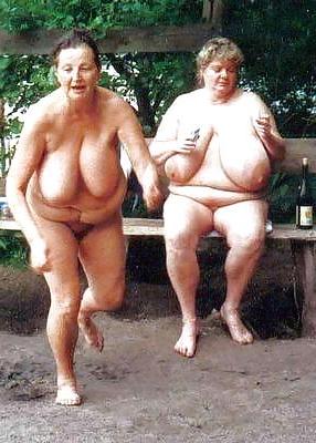 9P Saggy tits 19.