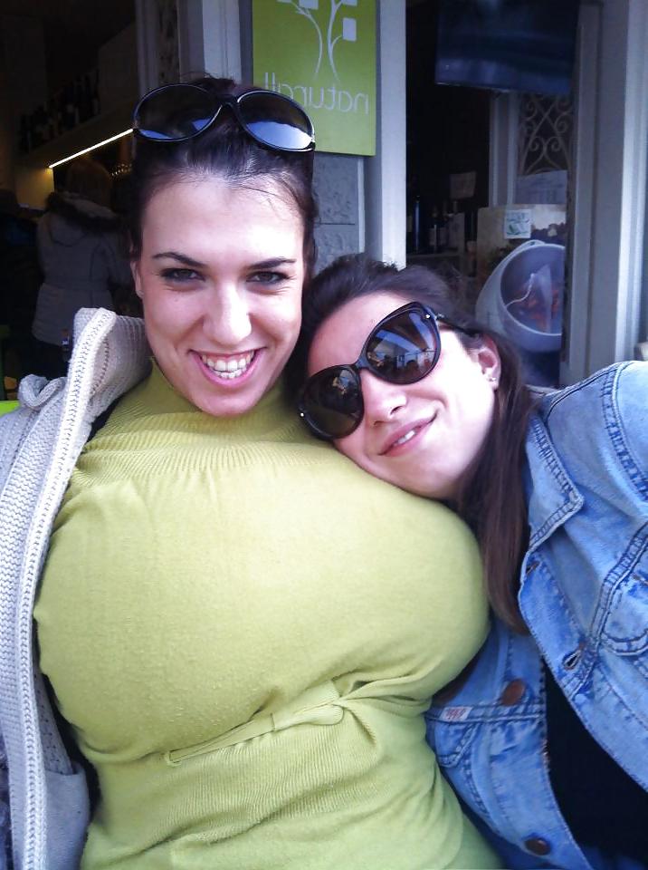 25P Webtastic Boobs Vol.654