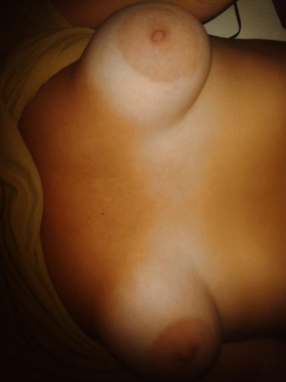 25P Kik girl with crazy tits
