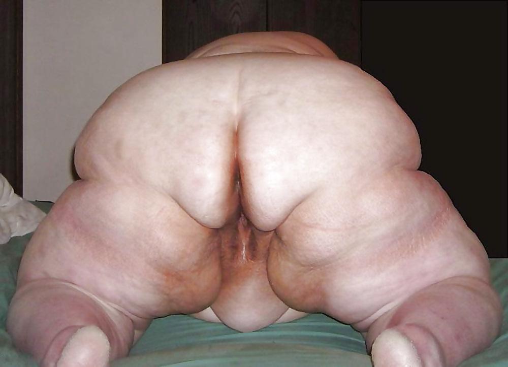 25P Massive butts 16