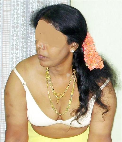 23P Indische Tantenshow 18