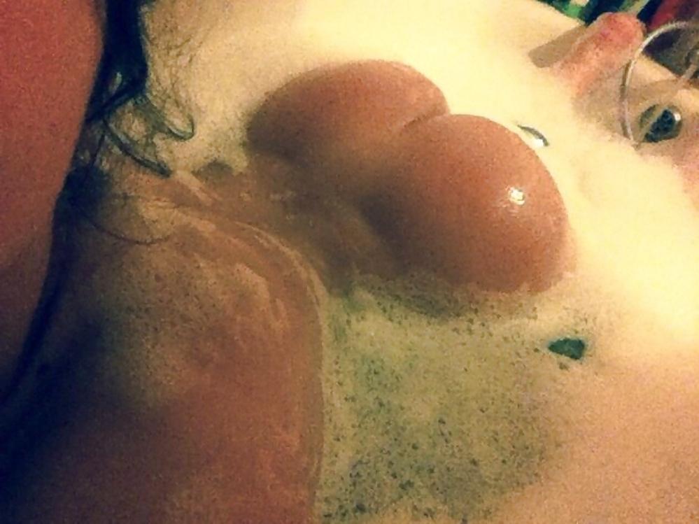 25P Webcam & phone selfshots 21