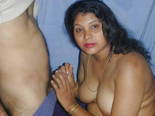 25P Indian boob