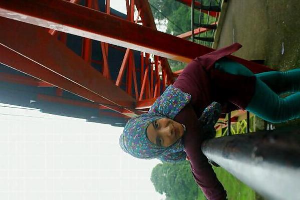 10P Indonesian girl fina