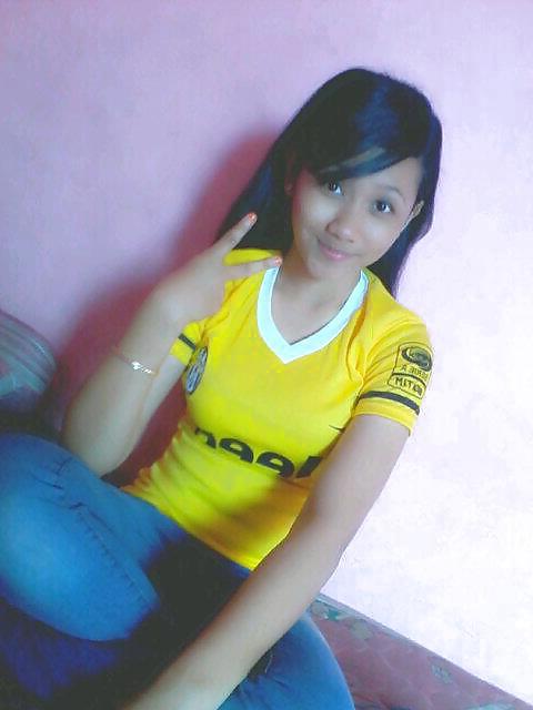 10P Indonesian girl fina