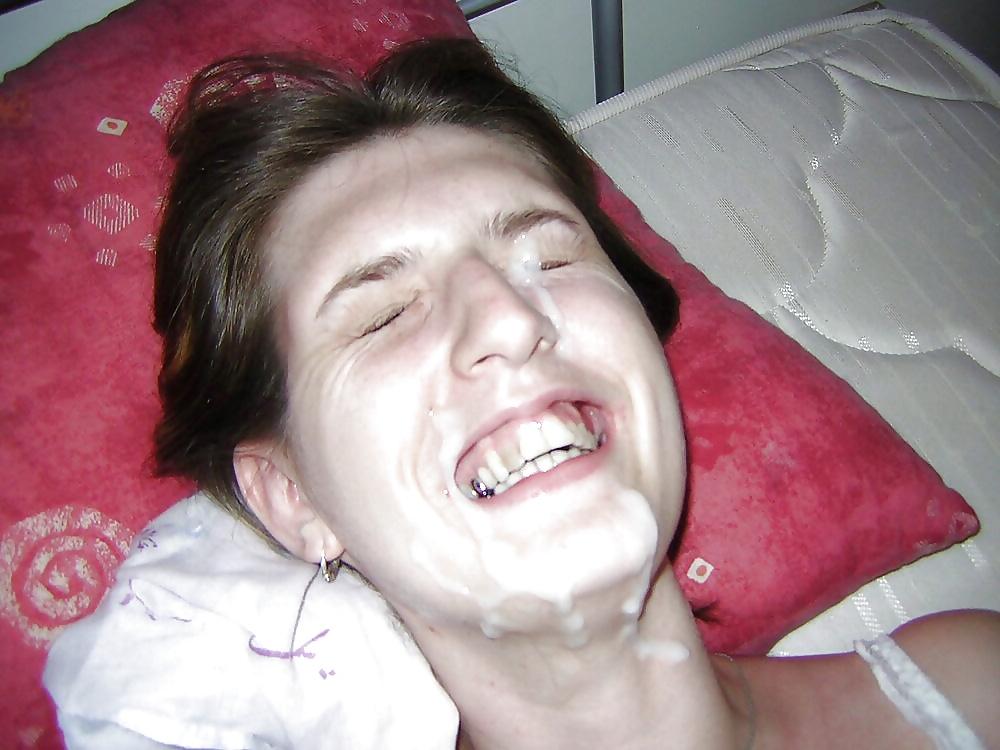 25P Only Blowjob and Facial