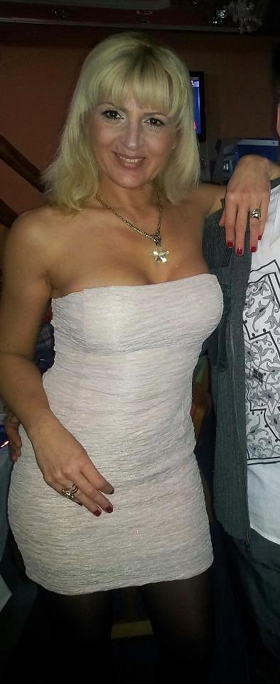 25P Natali Serbian MILF