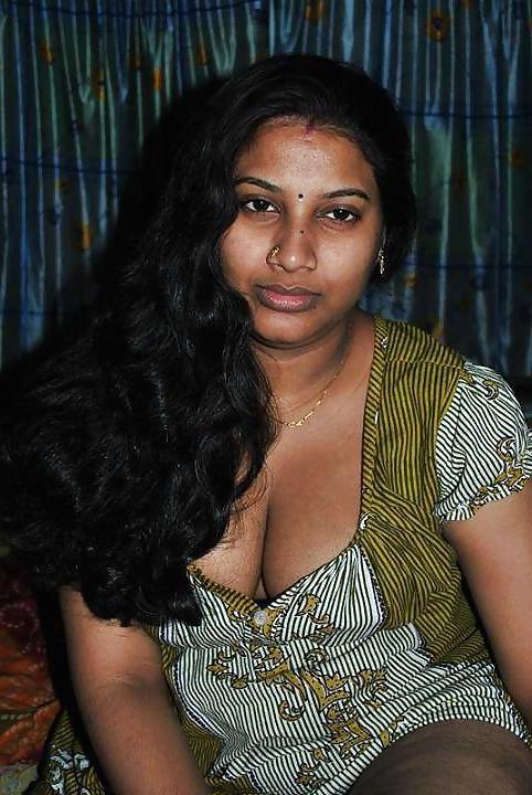 25P South indian aunties
