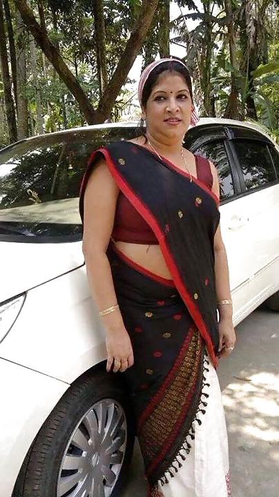 25P South indian aunties