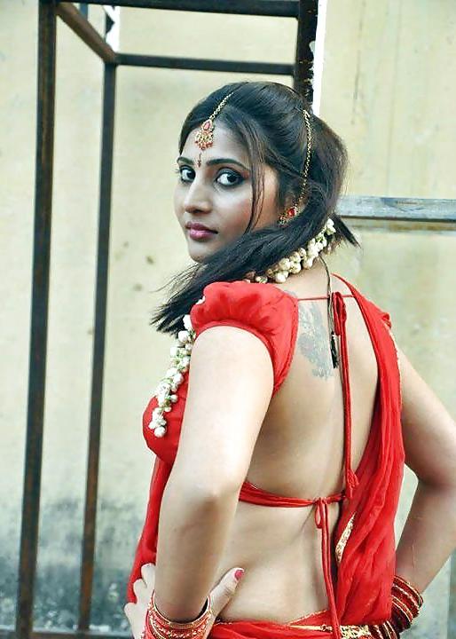 25P South indian aunties