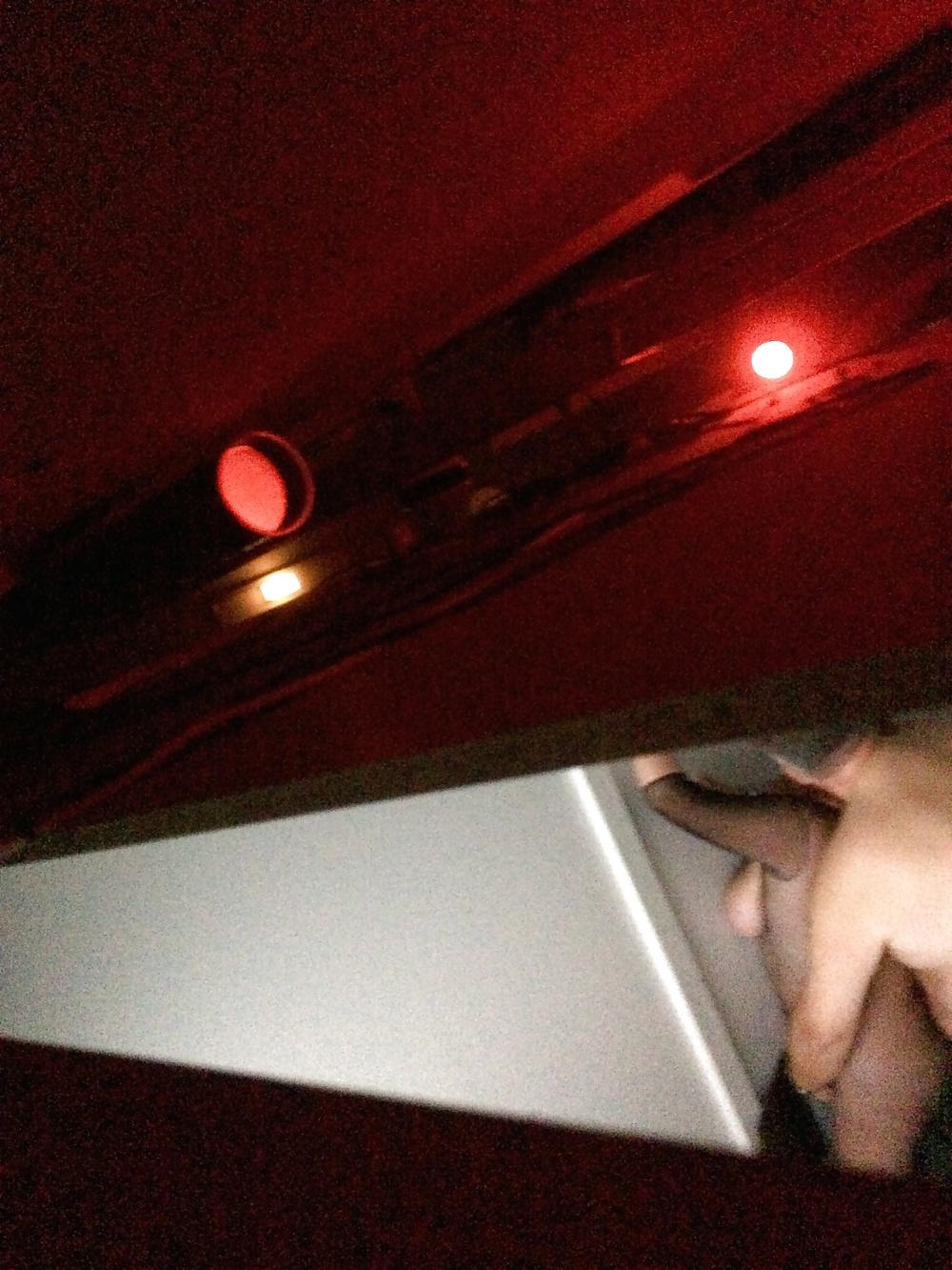 12P Gloryhole Booth Couple