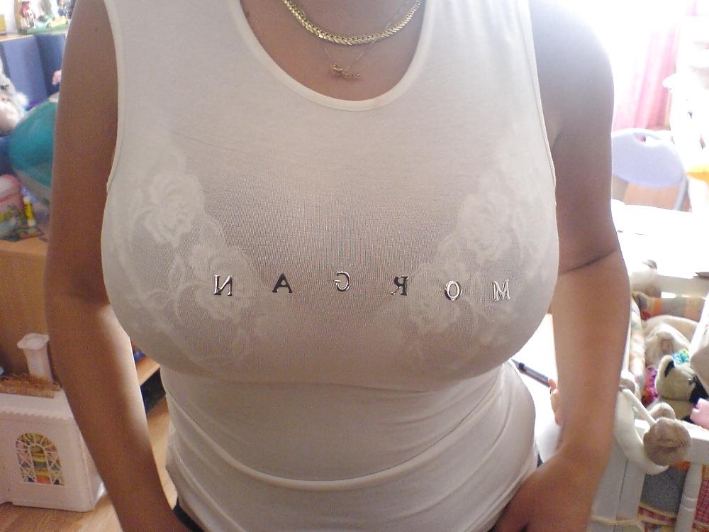 25P Big boobed milf