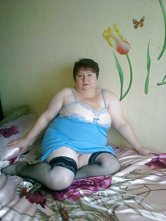 9P Mature couple