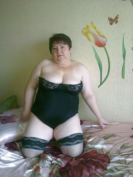 9P Mature couple