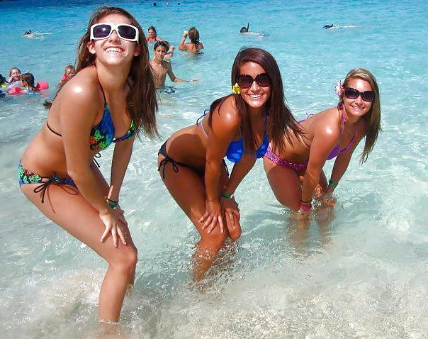 25P Smoking hot teens for comment