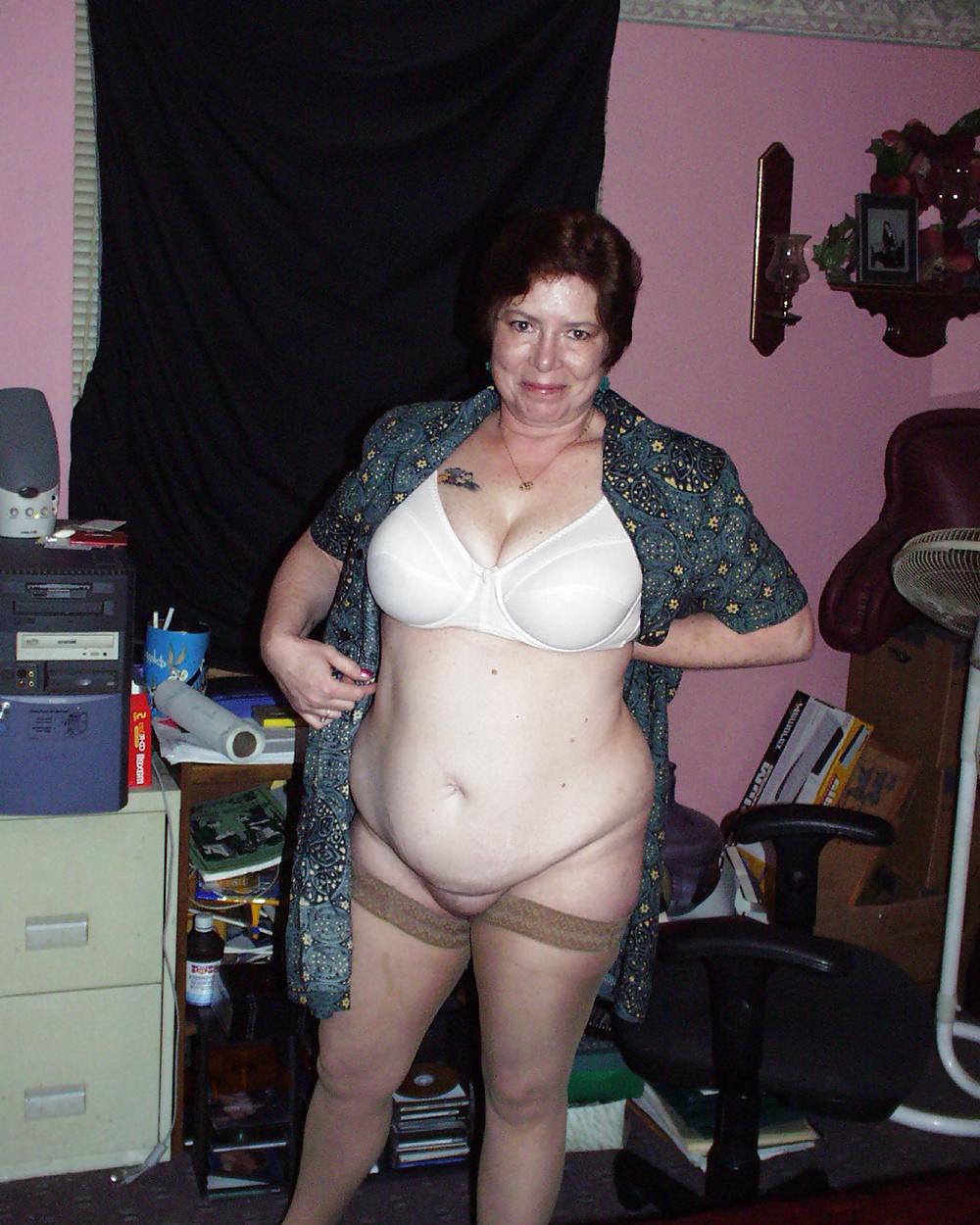 15P Ex GF BIG pussy