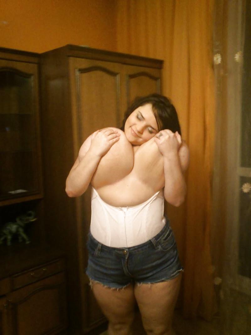 25P Webtastic Boobs Vol.598