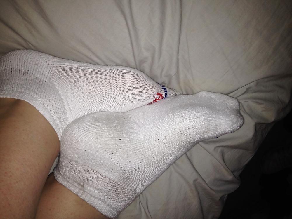 25P My little chubby friend amanda pussy n socks 