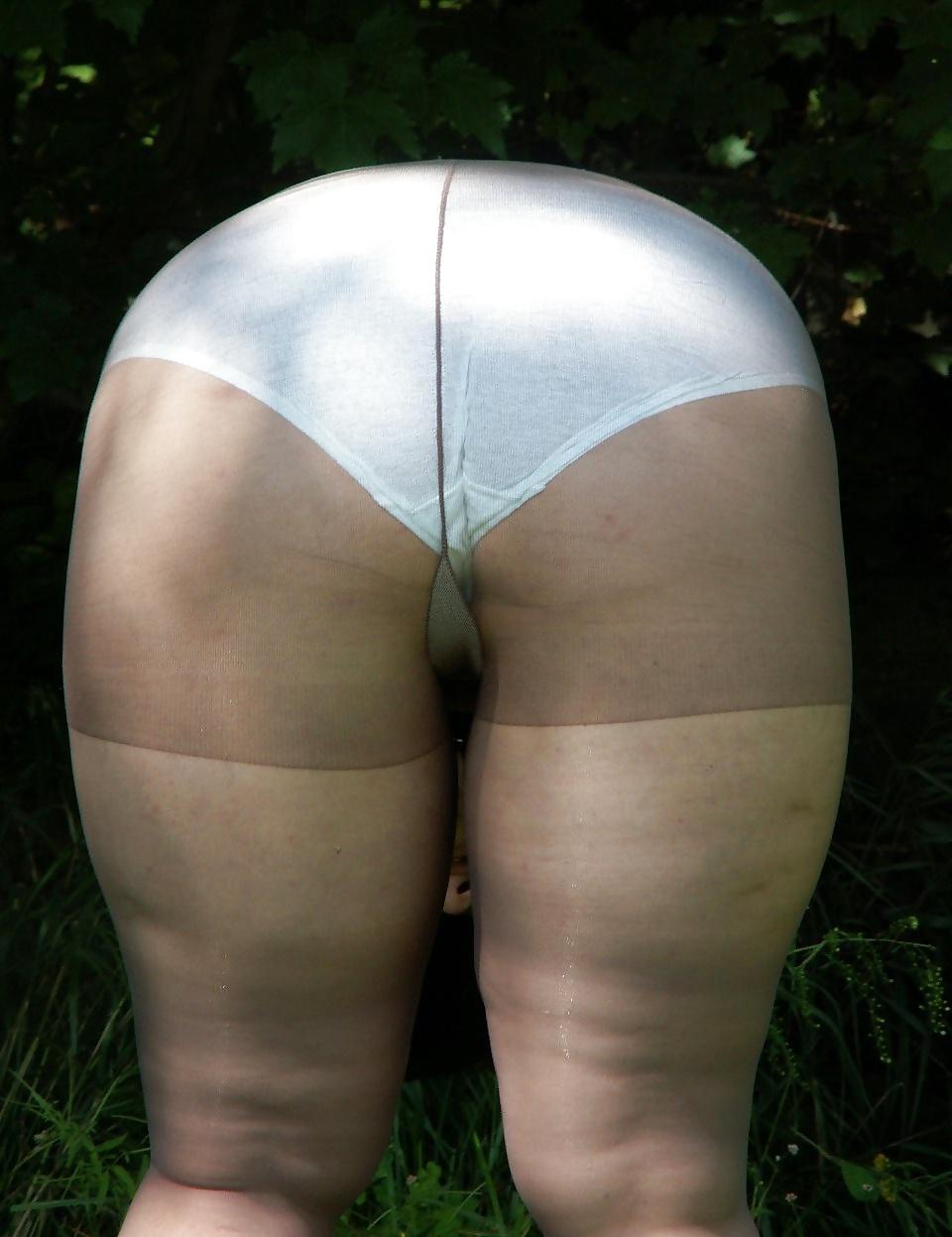 4P Beer garden tights pantyhose bbw nylons