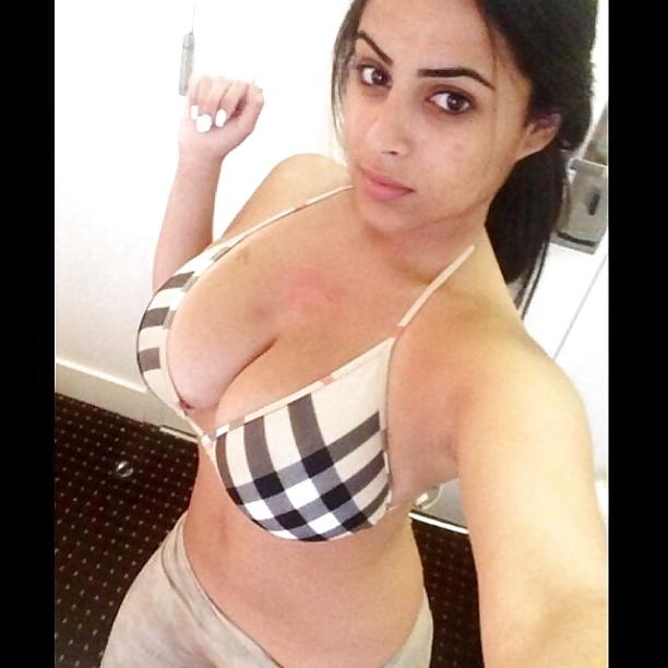 25P Busty Arab Babe.