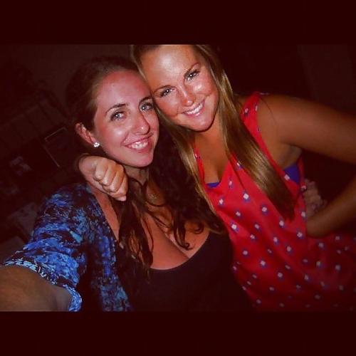 25P American Girl With Big Tits