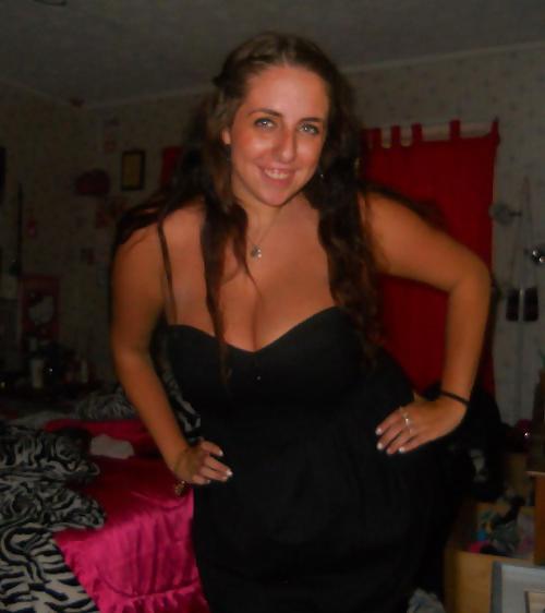 25P American Girl With Big Tits