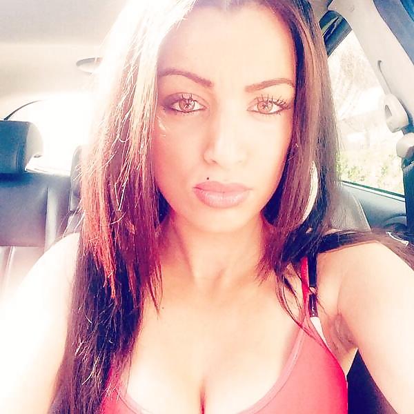 25P Beurettes jolies boobs