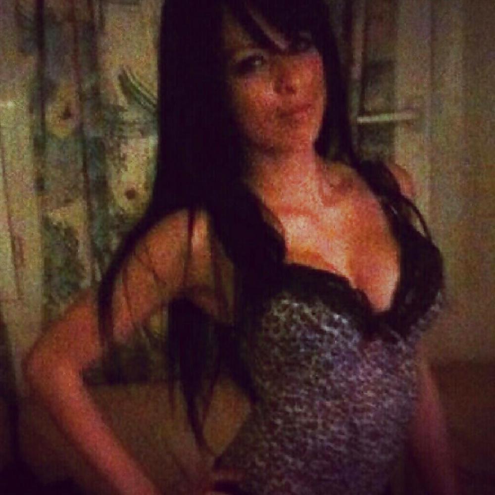 25P Beurettes jolies boobs