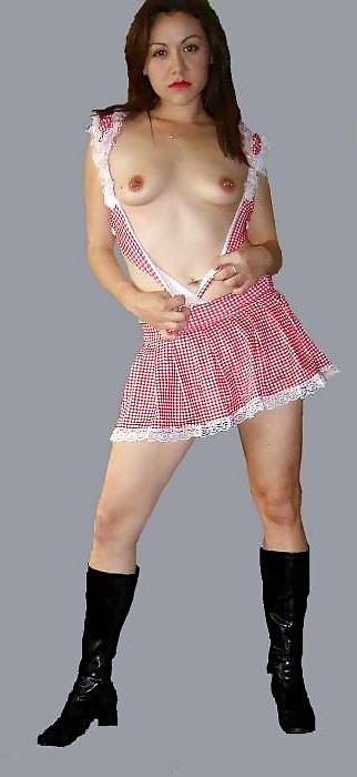 20P Key - Dirndl & Big Boobs for Oktoberfest 