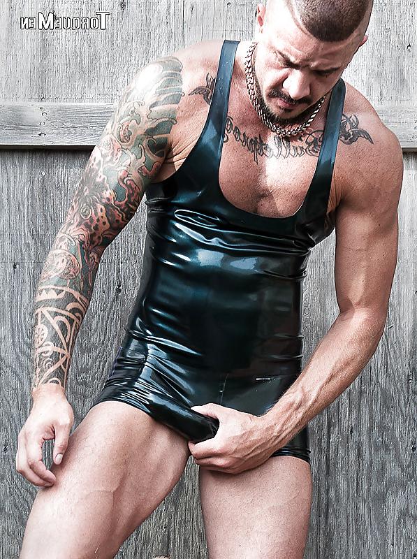 14P HOW I NEED MEN AND GAYS UPLOAD FROM HELLE