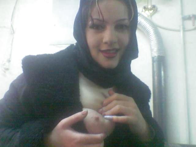 25P Persian Iranian Babes Nude