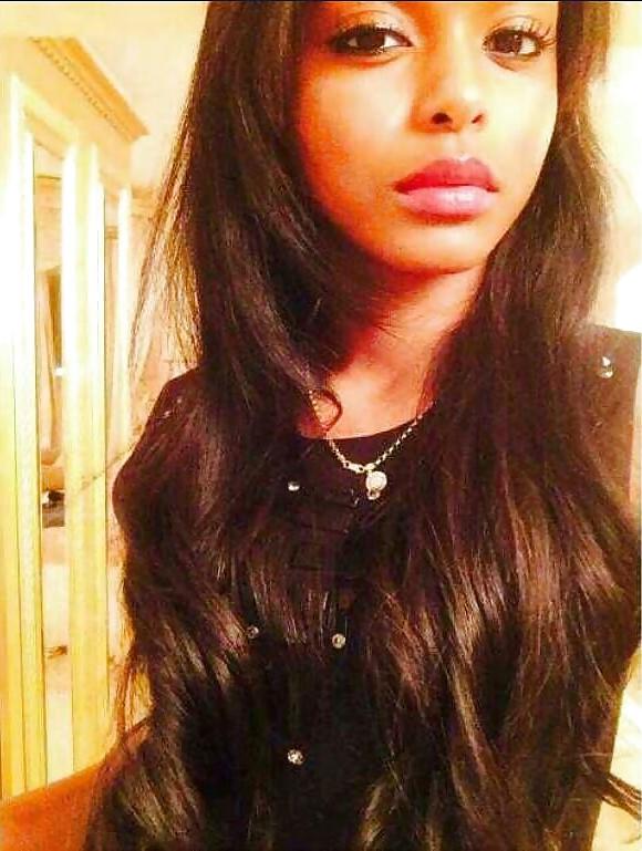 20P Beurette Visage a Sperme 16