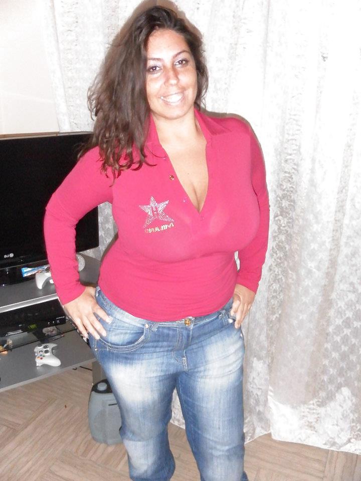 25P Italian Girl With Big Tits