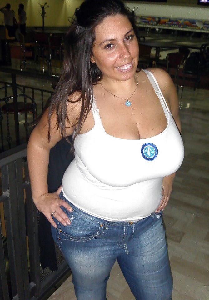 25P Italian Girl With Big Tits
