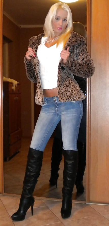 25P Girls in Boots. Frauen in Stiefel part.2 