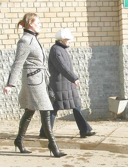 25P Girls in Boots. Frauen in Stiefel part.2 