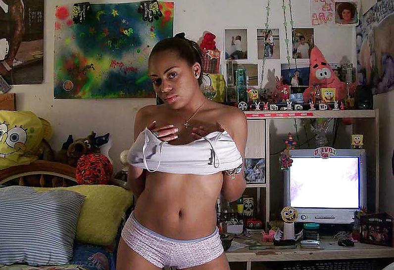25P Hot Teen Ebonys #3