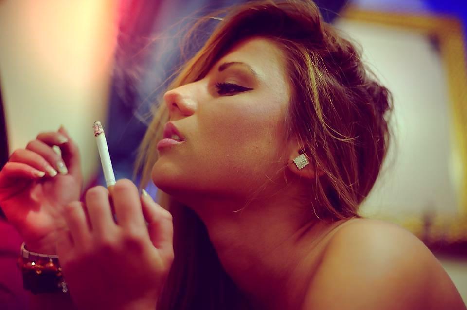 25P Smoking Sexy 16