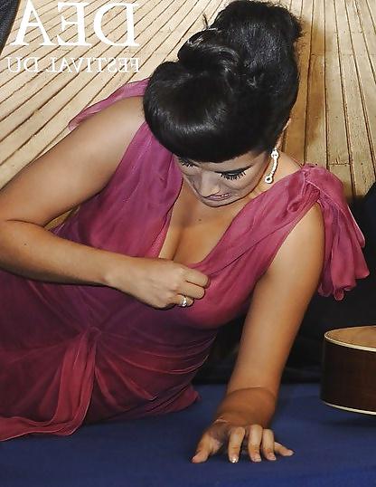 25P Sabrina Ouazani actrice french beurette