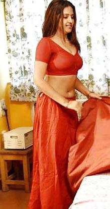 7P Sexy Indian Girls