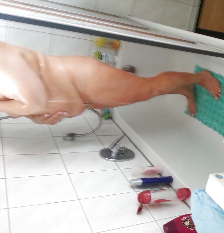 16P Meine Ehefrau My Married Whore