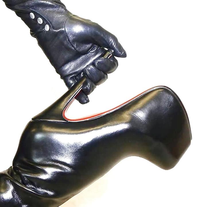25P Leather Boots 4