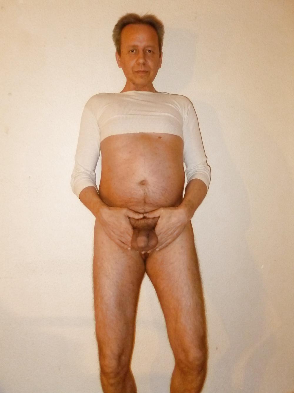 6P Short shirt no panties kurzes Hemd schwul gay naked nude