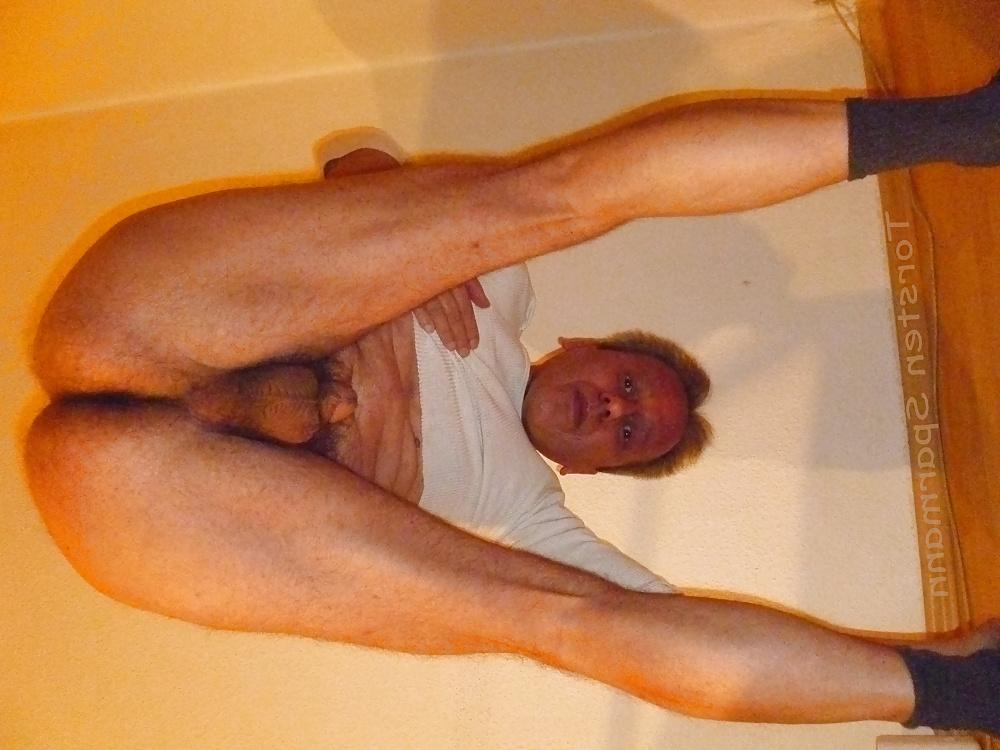 6P Short shirt no panties kurzes Hemd schwul gay naked nude