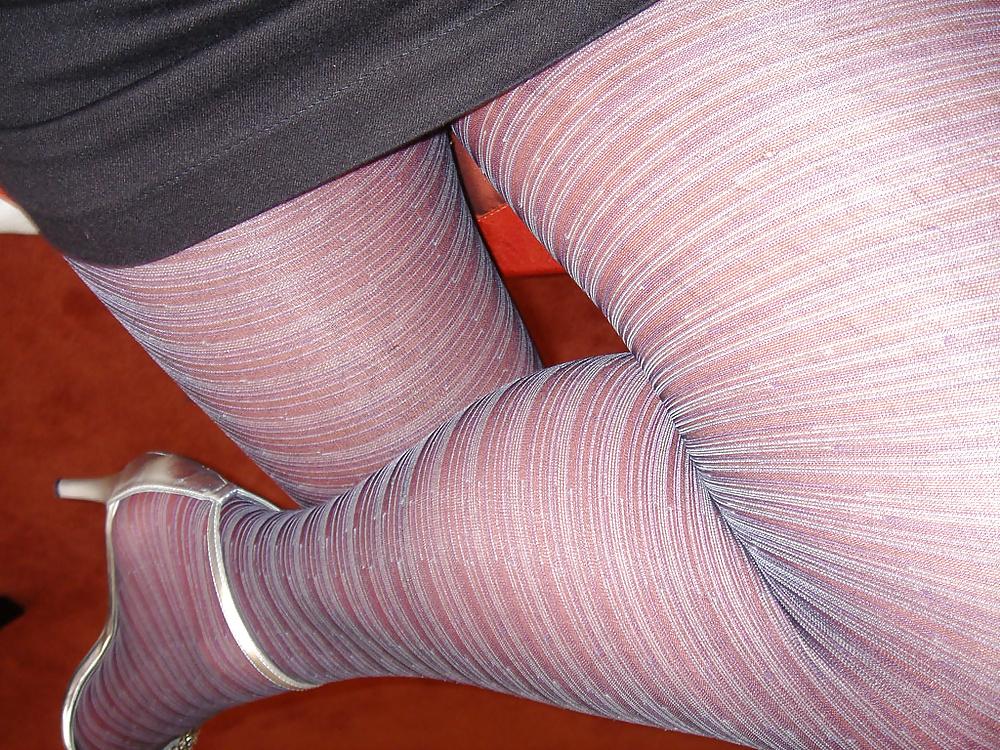 5P Nadine CD Pantyhose, heels and tigh high boots