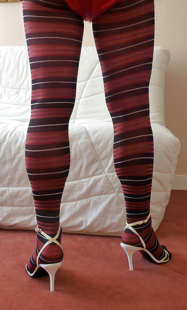 5P Nadine CD Pantyhose, heels and tigh high boots