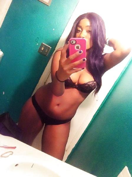 13P Horny Shemale