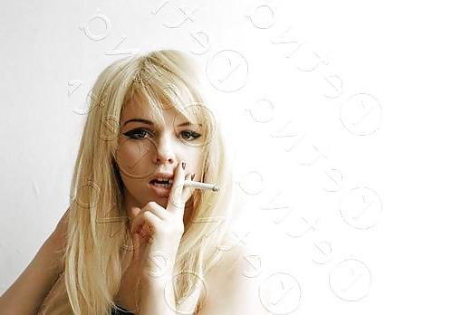 25P Smoking Celebs