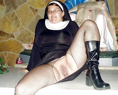 25P Sluts in Black Boots