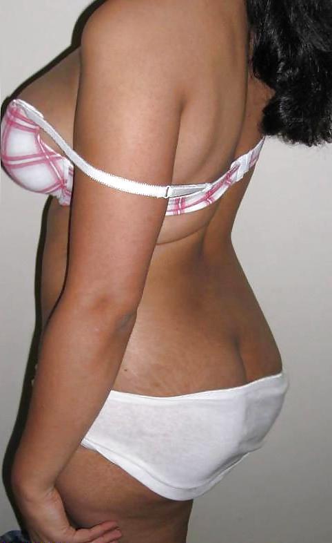 25P Meenaskhi And Shamita Indian Girls